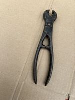 Vintage Farming Pig Hog Nose Snout Ring Tool 7" long