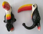 PAIR OF TOUCAN HOOKS HAND PAINTED CAST IRON GUINNESS INTEREST? HOME BAR BUSINESS