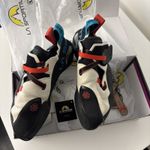 La Sportiva Futura Chalk 7 1/2 - Worn Once With Socks 