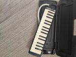 Vintage Hohner Melodica Student 32