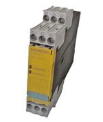 Siemens 3TK2830-1CB30 SIRIUS Safety Relay 24V AC/DC 4S DIN Rail