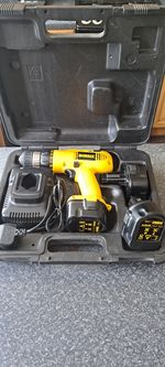 Dewalt DW953 Drill and Battery Combo