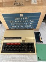 BBC Master 128 Computer Boxed + Manuals - Powered On - Good cond - PSU Cap Fault