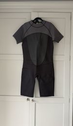Regatta Black Shorties Wetsuit. RRP £90, Size XL - XXL