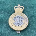 Queens Own Hussars British Military Cap Badge, QC Bimetal