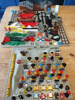 Vintage Lego Pirates Minifigures 6085 Barracuda Sails + More than Photo'd
