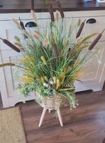 River bullrush and grasses artifitial flower arrangement in wicker planter