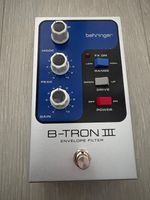 B-Tron 3 Guitar Pedal Behringer Envelope Filter.