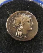 Roman Republican  APPIUS CLAUIDIA PULCHER  Denario de plata fecha  110-109 BC AR