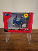 Britains 42840 TW20 1/32 Ford Tractor Diecast Model - Blue