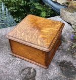 George V Antique Solid English Oak Box, 1920's-30's