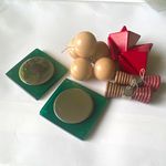 Assorted Art Deco Wooden/ Celluloid & Ceramic Buttons & Embellishments
