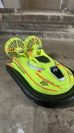 Taiyo Edge RC Hovercraft Remote Control Boat - Untested