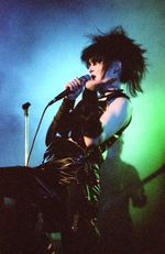 SIOUXSIE & THE BANSHEES in concert St James' Church Piccadilly 1985! 50 PHOTOS!
