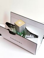 Chanel No. 19 Old version collectable, untouched bottle. Batch code: 8601