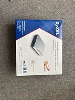 ZyXEL P-335 Plus - 4 Port Firewall Router with USB Print Server New