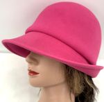 Vintage Millinery Salon Eatons Pink Felt Bucket Fedora Hat Made in Italy