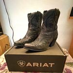 Ariat Chandler Western Cowboy Boots distressed Black UK  4 1/2