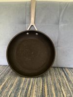 Le Creuset Cast Iron Frying Pan Skillet Black with Stainless Steel Handle