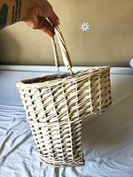 Wicker Storage stair Basket Handle Beige Rustic Country Freestanding 40x30cm
