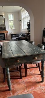 Antique Kitchen Table In Original Paint. 2 Drawers Can Seat 6 Comfortably.