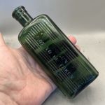 UNUSUAL 1920S POISON BOTTLE EMBOSSED POISON NOT TO BE TAKEN AND GIFTIG TO REAR