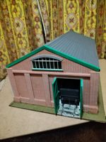 o gauge goods shed READY MADE AND PAINTED, THIS IS NOT A KIT