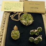 Vintage Hawaiian Olivine Pineapple Jewelry Set Necklace Earrings Brooch