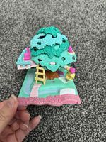 Polly Pocket Treehouse Compact Fold-Out House Playset, Multicolour