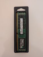Samsung 32GB DDR4 2Rx4 PC4‑2400T Server ECC Registered RAM (M393A4K40CB1‑CRC4Q)