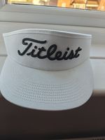 TITLEIST Women's Sundrop Golf Visor - Adjustable - White / Black - BNWT