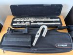 yamaha 211 flute with straight and curved head joints