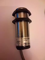 Telemecanique XSA-A10011 Inductive Proximity Sensor 4mm 24-240V AC Cable