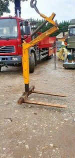 CRANE FORKS 2 TON SWL SUIT HIAB ATLAS ETC GOOD SOLID FORKS... HEIGHT EXTENDABLE 