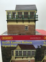 HORNBY OO GAUGE SKALEDALE R7365 SOUTH EASTERN SIGNAL BOX + BOXED Ex SHOP STOCK