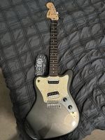 Fender Squier Paranormal Super-Sonic Electric Guitar Metallic Grey