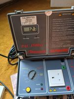 Seaward Instrotech PAC 1500xi PAT Tester 110V/240V Leads Case Powers Up