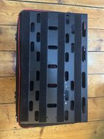 Voodoo Lab Dingbat Medium Pedalboard 6061-T6 Aluminum, 22x13.25 Inches