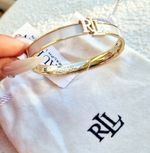 🌼 Lauren Ralph Lauren Gold-plated RLL Logo Bangle Bracelet New with Pouch 