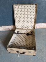 Vintage Suitcase Revelation Rev Robe Luggage With Keys