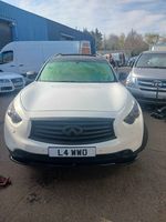 infiniti fx30d qx70 3.0
