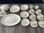 HUGE BEAUTIFUL ROYAL ALBERT FOR ALL SEASONS PARKLAND DINNER SERVICE, LOVELY COND