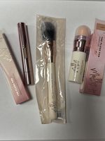 Mally Plush Pen Brightening Foundation, Brush & Concealer Set In Shade Light