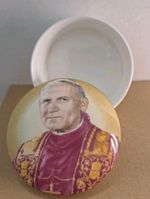 Vintage 1982 Catholic POPE JOHN II Ceramic Jewelry Trinket Box Religious England