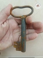 Antique Heavy Iron Skeleton Key 11cm Large Rustic Gate Lock Barrel Key Vintage
