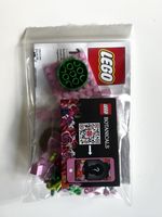 LEGO Botanicals Make And Take Blooming Heart EXCLUSIVE