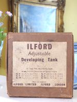 VINTAGE ILFORD London ADJUSTABLE DEVELOPING TANK 35 mm in BOX
