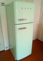 LOVELY  SMEG PEPPER MINT GREEN RETRO FRIDGE/FREEZER FULL WARRANTY  DELIVERY