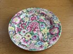 Vintage Chinese Thousand Flowers Mille Fleurs Porcelain Plate Gold Trim 9.75".