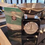 Mechanical Kitchen Scales - Black & Silver OLD SCHOOL FANCY 
